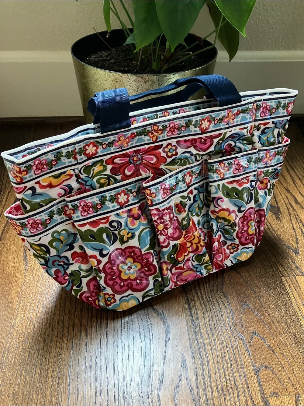 💐NWT Vera Bradley Floral Multicolor Gardening Tote with Navy Handles💐 - Picture 3 of 7
